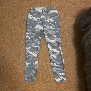 Camo Leggings M